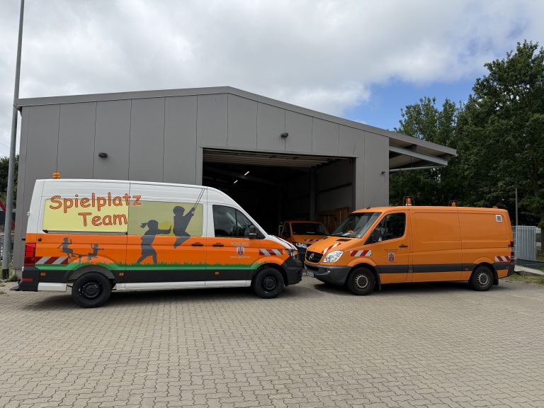 Neues Fahrzeug für die Spielplatzpflege
